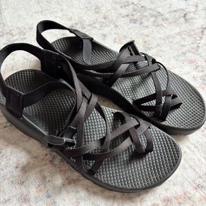 Black Chaco ZX/2 Classic sandals
Women’s size 10